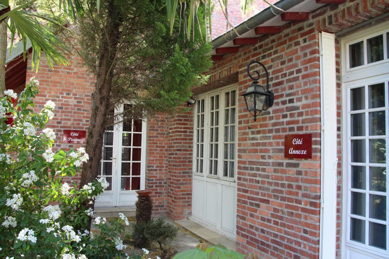 Les Jardins Carnot Hotel Compiegne Exterior photo